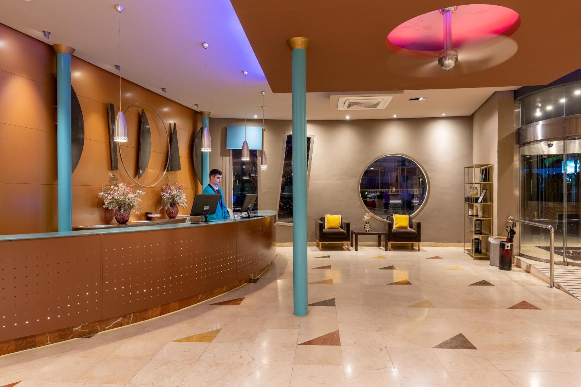 Climia Benidorm Plaza Hotel Kültér fotó